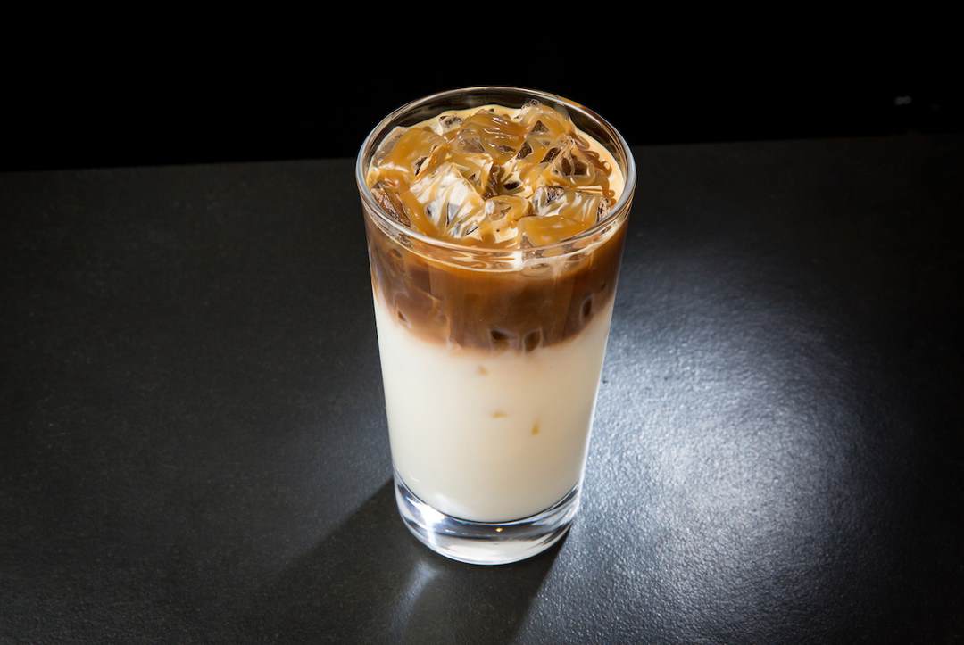 Hình ảnh ly cà phê Macchiato thiên hướng Latte